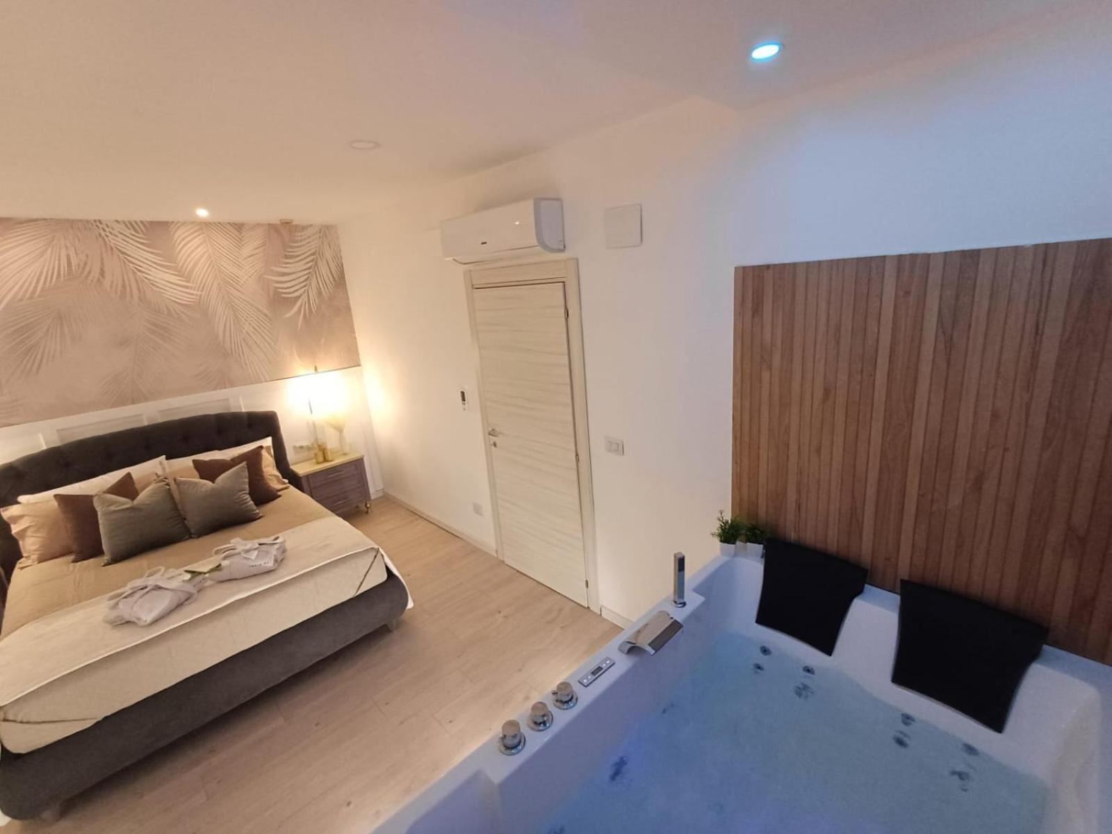 Dentro Le Mura-Suite House Sassari Zewnętrze zdjęcie