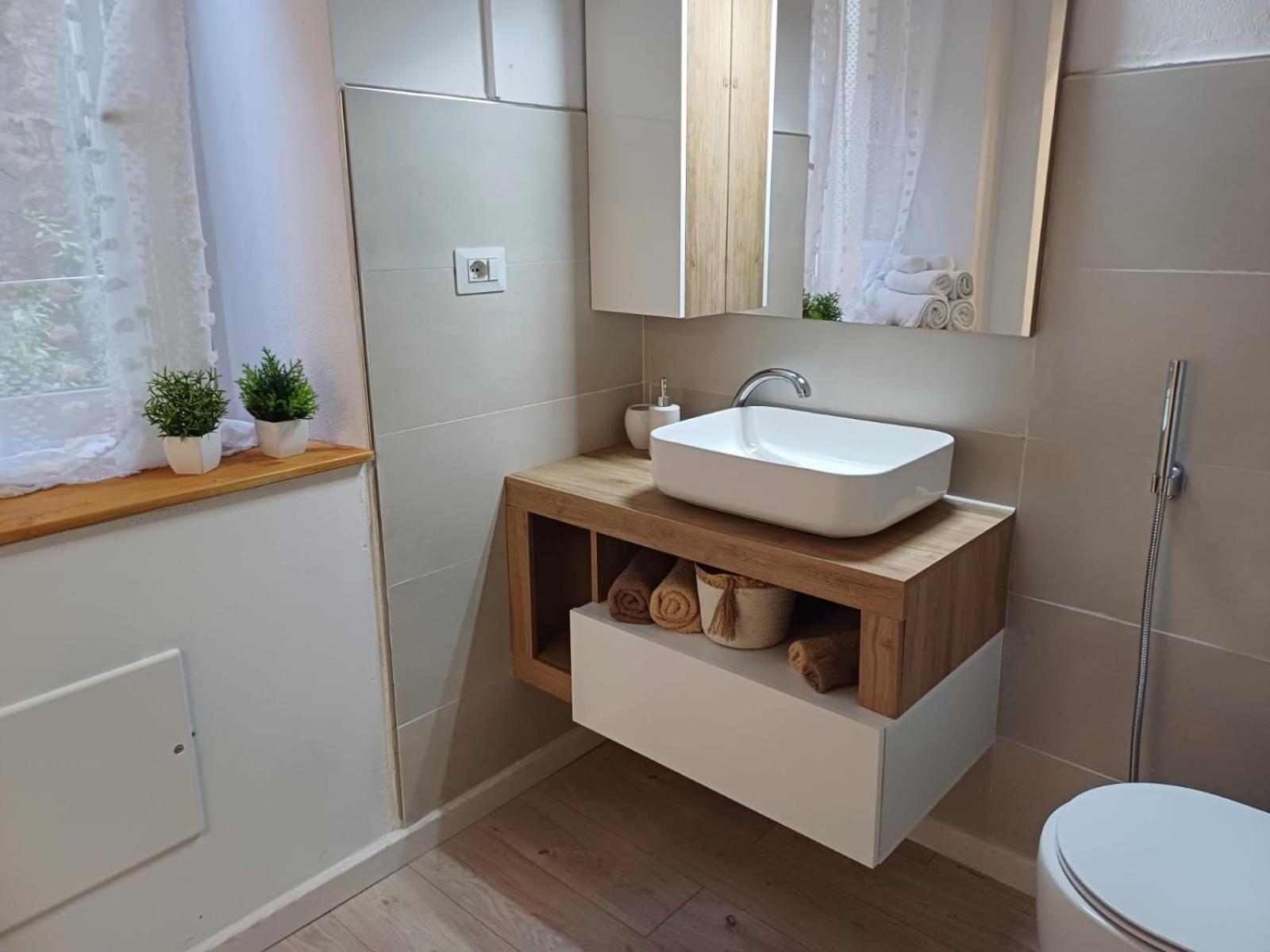 Dentro Le Mura-Suite House Sassari Zewnętrze zdjęcie