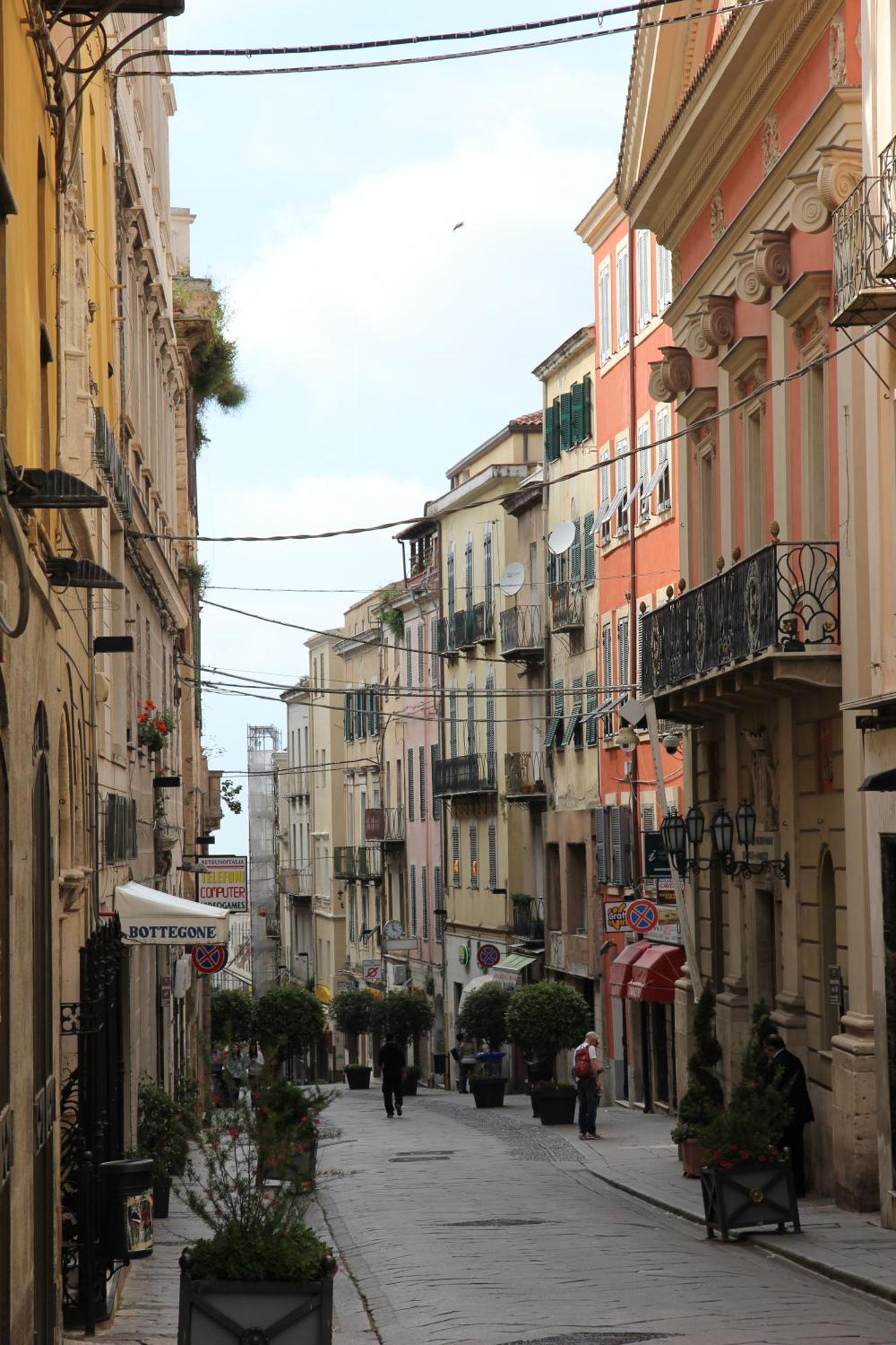 Dentro Le Mura-Suite House Sassari Zewnętrze zdjęcie